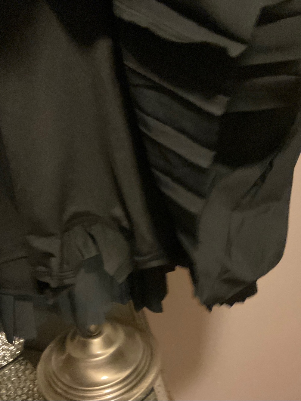 ALO Yoga Black Pleated Athletic Skirt - Picture 9 of 12